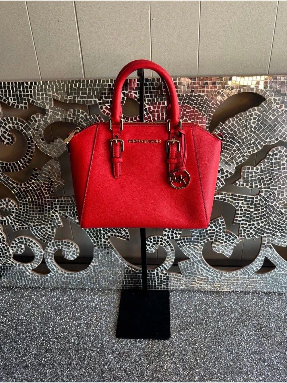 ⭐️Michael Kors Red Saffiano Leather Satchel